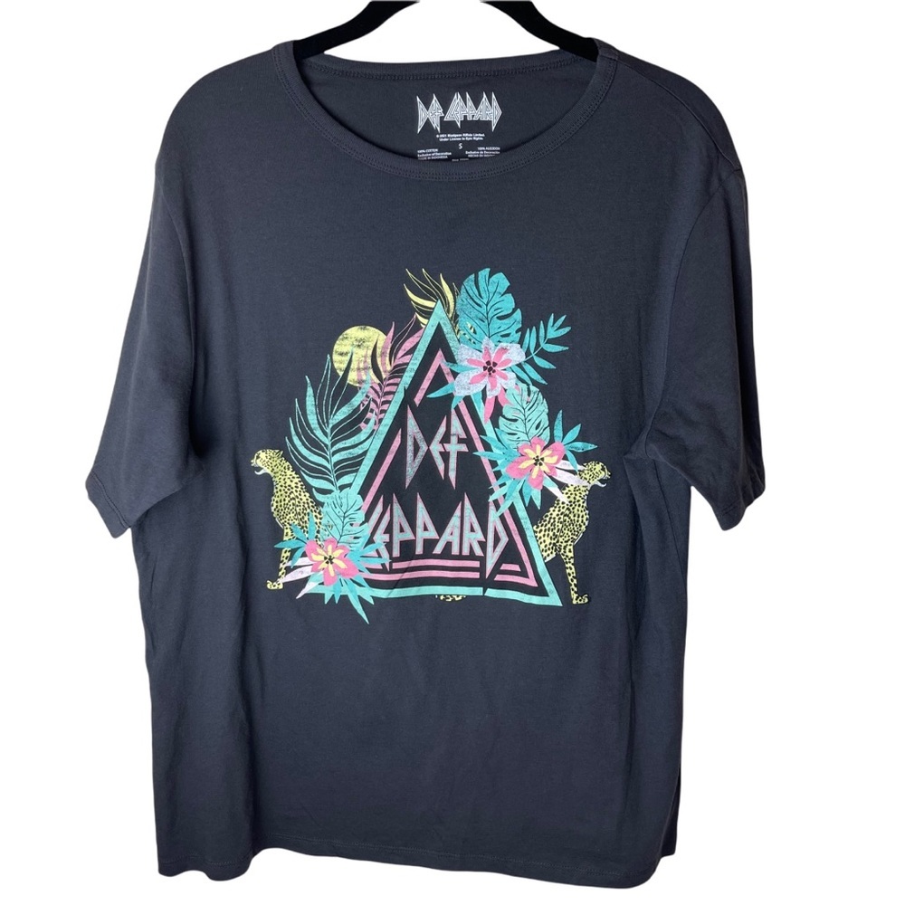 Def Leppard Band Tee Cheetah Triangle Floral Leaf S